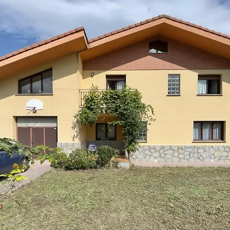 Dom wakacyjny Vacaciones Villasana Villasana de Mena